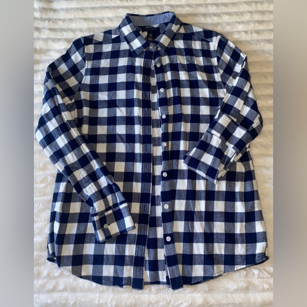 Lands’ End Blue and White Plaid Women’s Button Up Long Sleeve Size Medium(10-12)